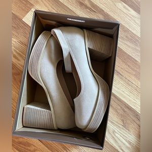 Oasis Society Cream Mary Jane Heels